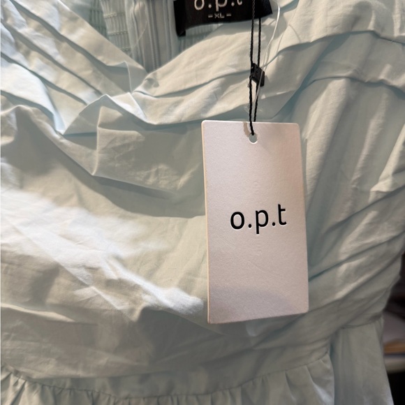 Chic Light Blue Midi Dress with Puff Sleeves - Picture 2 of 3